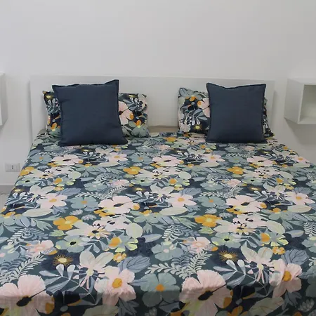 La Casa Bianca Di Luca شقة فيوميتشينو